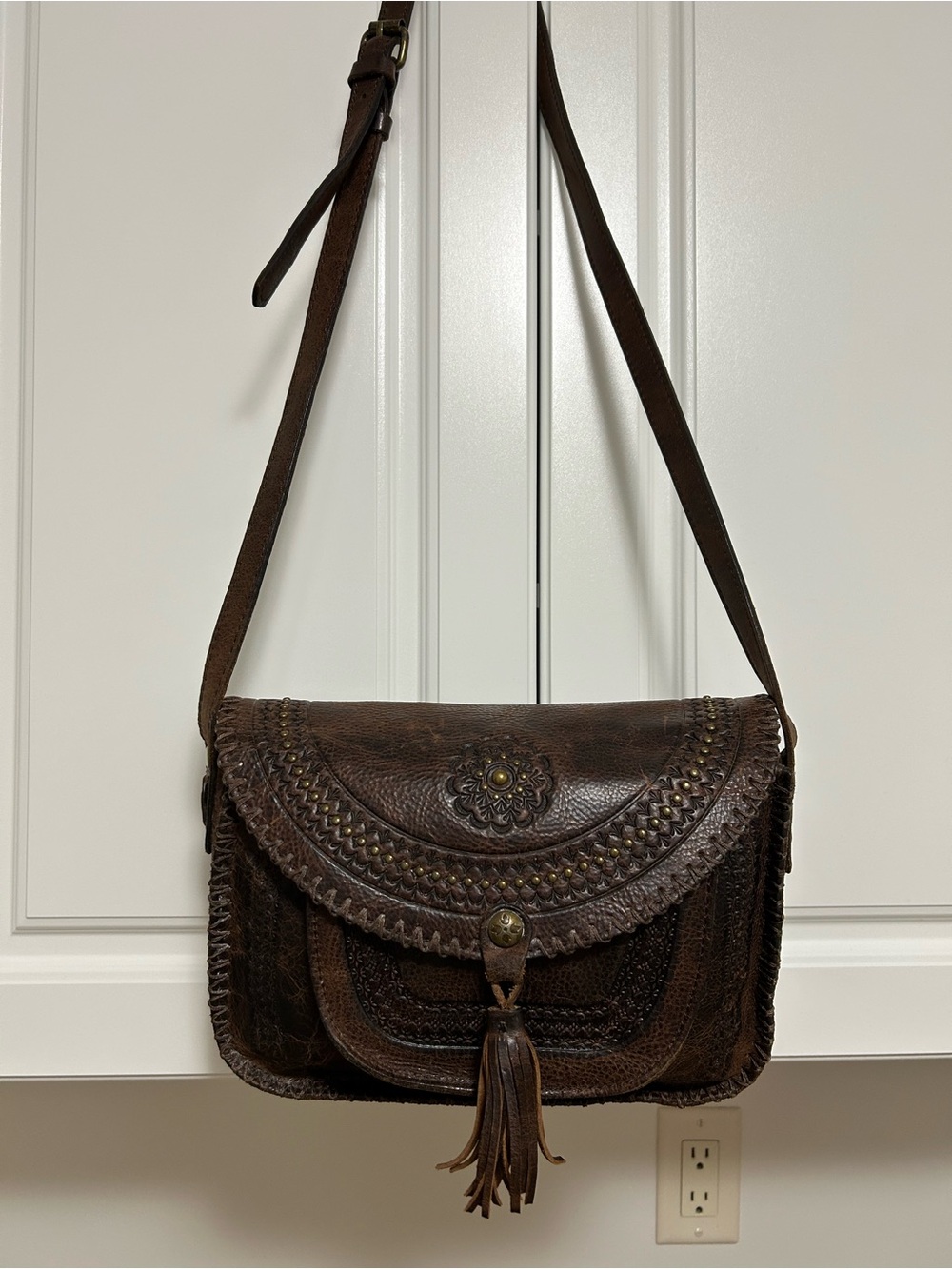 Patricia Nash Beaumont Leather Crossbody Bag with Tassel - Picture 15 of 15